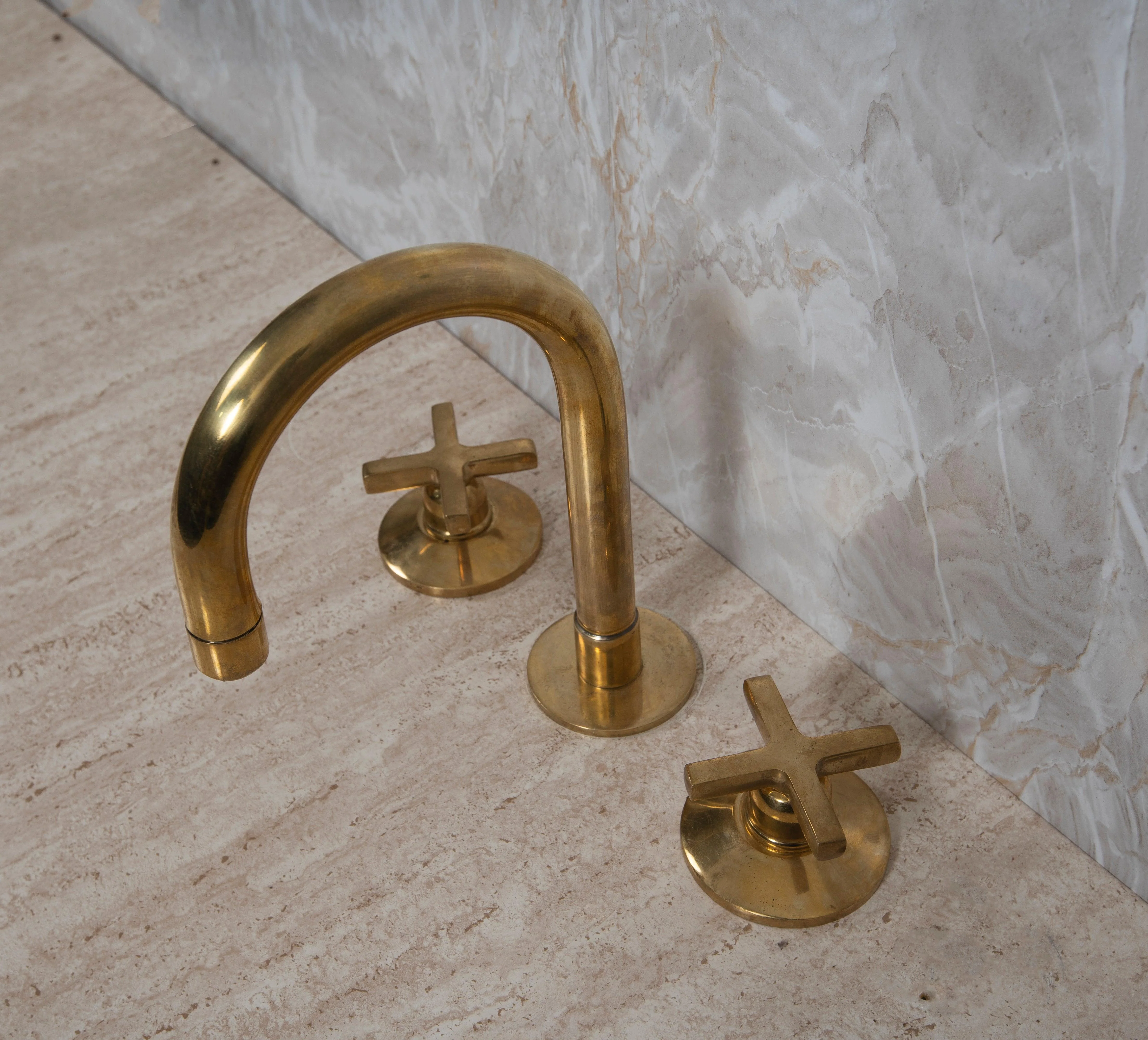 Unlacquered Brass Widespread Bathroom Faucet with Cross Handles - Image 3